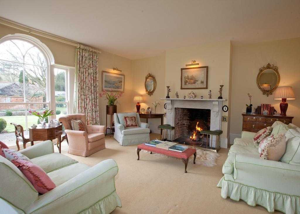 Brunton Farmhouse Hotel Collingbourne Kingston ภายนอก รูปภาพ
