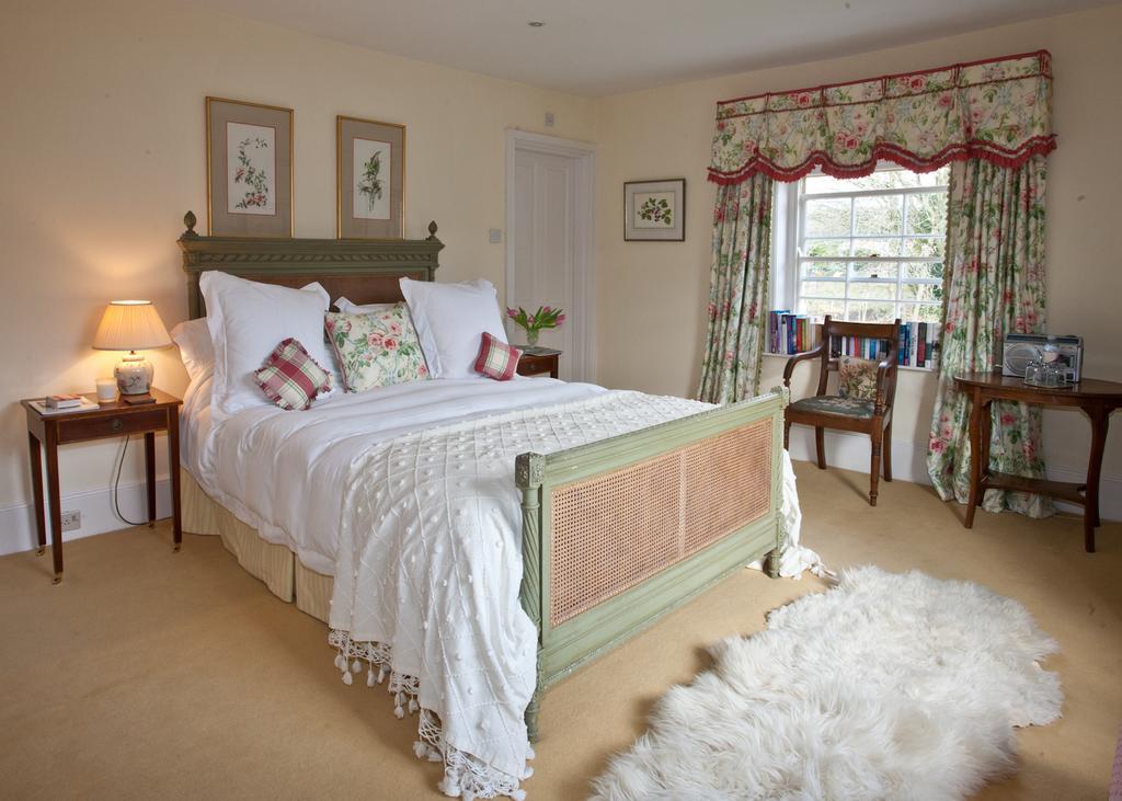 Brunton Farmhouse Hotel Collingbourne Kingston ภายนอก รูปภาพ